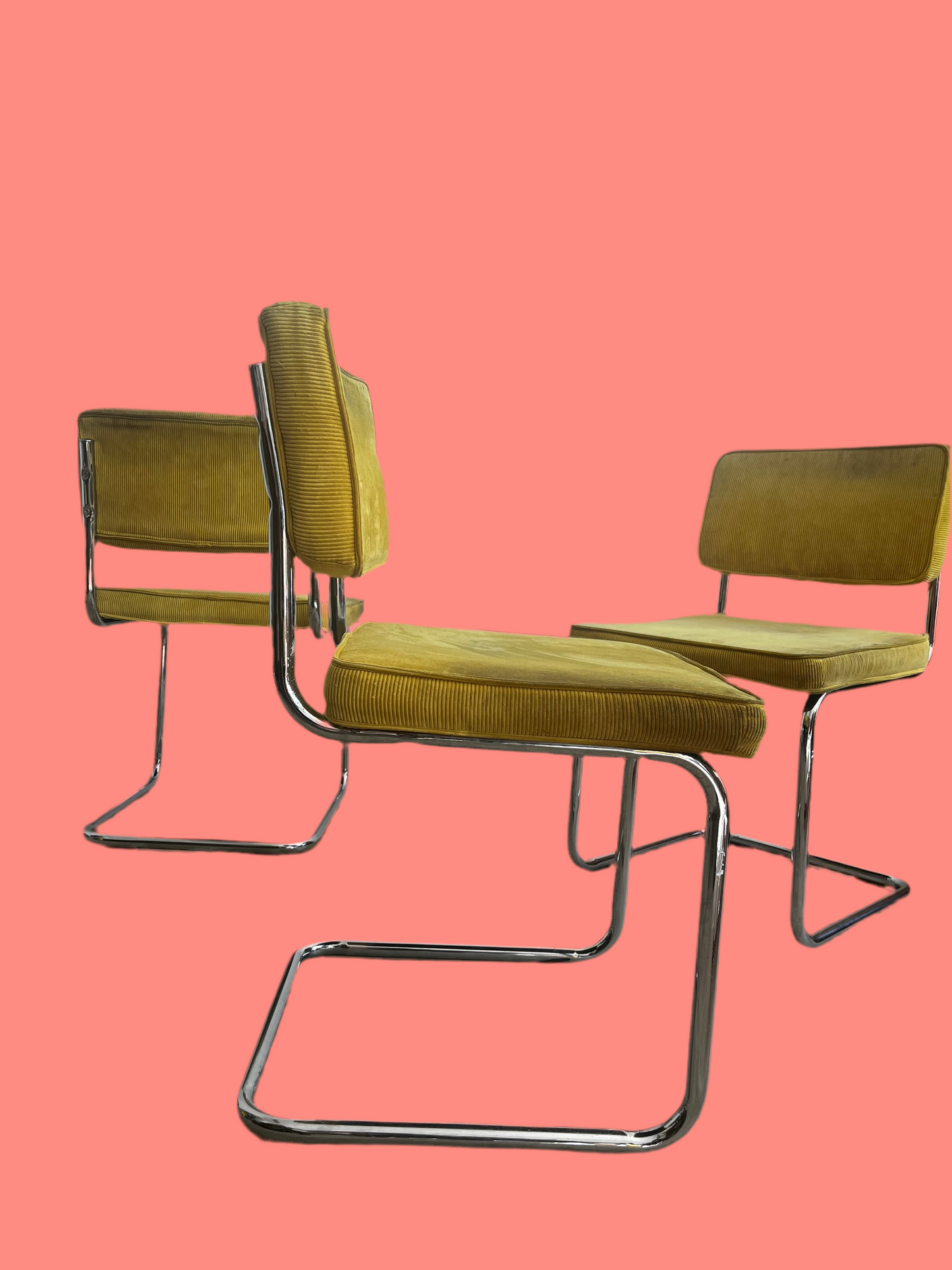 freischwinger chair